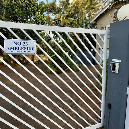 23 Ambleside Holiday Retreat By The Sea Port Shepstone Exteriör bild
