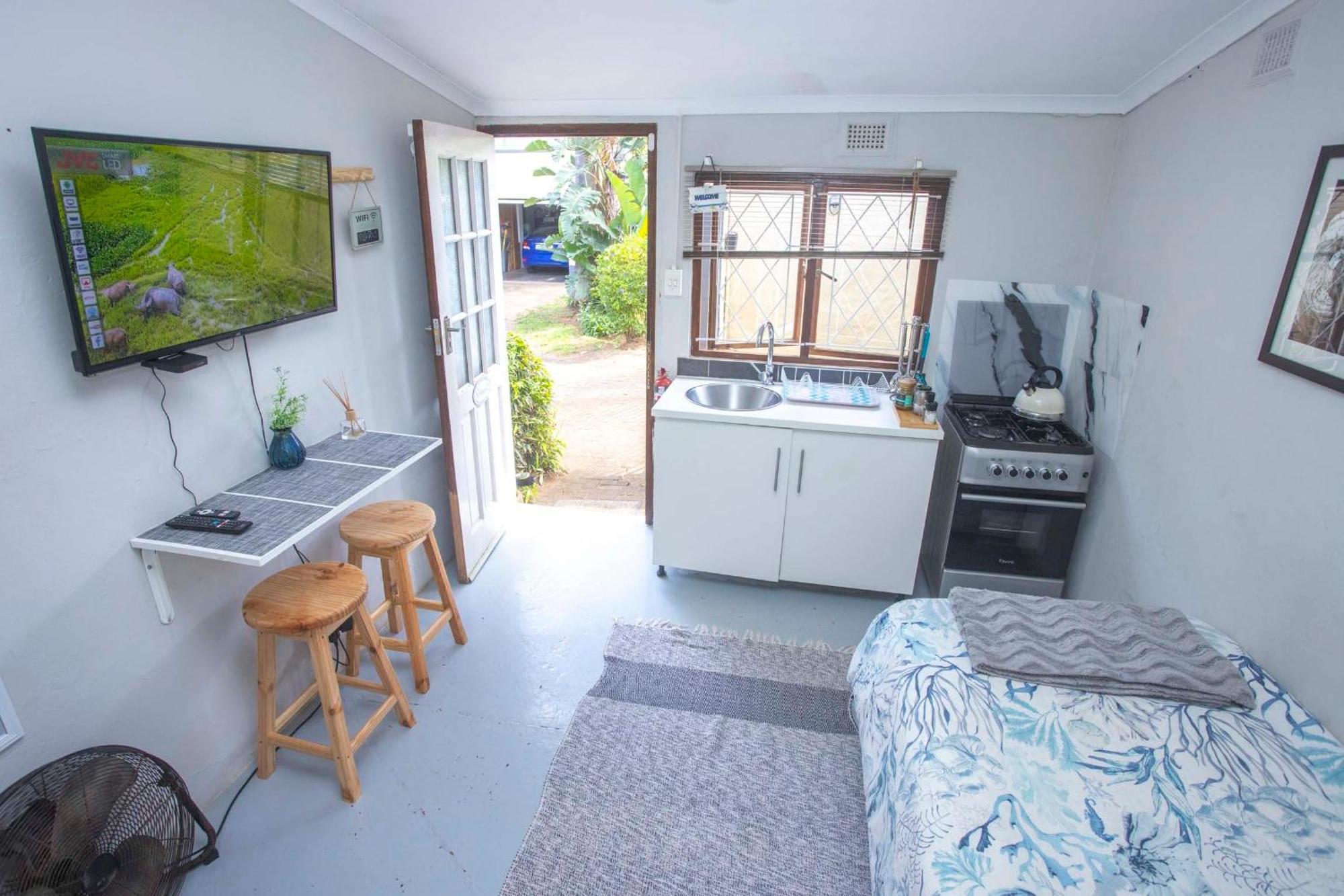 23 Ambleside Holiday Retreat By The Sea Port Shepstone Exteriör bild
